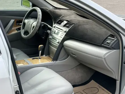 Toyota Camry 2007 года за 5 300 000 тг. в Тараз – фото 4