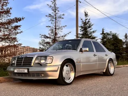 Mercedes-Benz E 420 1994 года за 3 500 000 тг. в Алматы