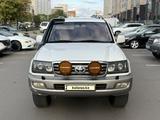 Toyota Land Cruiser 2004 годаүшін11 000 000 тг. в Астана