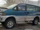 Mitsubishi Delica 1997 годаүшін3 600 000 тг. в Усть-Каменогорск