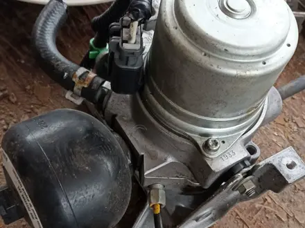 Радиатор основной и кондиционера двигателя вентиляторы охлаждения за 75 000 тг. в Алматы – фото 11