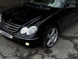 Mercedes-Benz CLK 240 2002 годаfor5 500 000 тг. в Алматы – фото 3