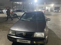 Volkswagen Vento 1992 года за 1 400 000 тг. в Тараз