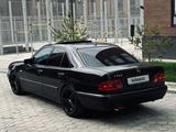 Mercedes-Benz E 430 1996 года за 4 300 000 тг. в Шымкент – фото 4