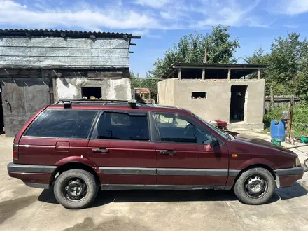 Volkswagen Passat 1990 года за 900 000 тг. в Семей – фото 3