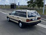 Volkswagen Passat 1993 годаfor2 100 000 тг. в Астана – фото 3