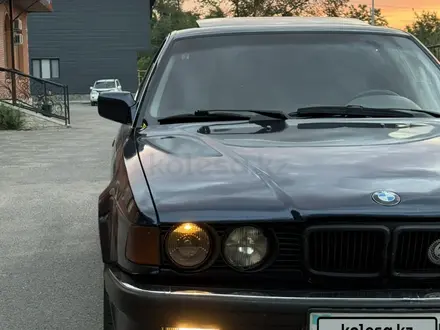 BMW 535 1993 года за 2 300 000 тг. в Алматы – фото 4