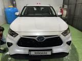 Toyota Highlander 2023 года за 28 900 000 тг. в Актау