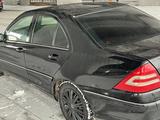 Mercedes-Benz C 200 2004 годаүшін4 200 000 тг. в Астана – фото 5