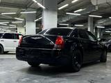 Chrysler 300C 2005 года за 3 200 000 тг. в Астана – фото 4
