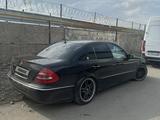 Mercedes-Benz E 240 2004 года за 5 600 000 тг. в Тараз – фото 2