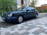 Mercedes-Benz E 280 1998 годаүшін3 100 000 тг. в Астана