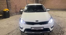 Kia Rio X-Line 2020 года за 7 200 000 тг. в Алматы