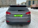 Hyundai Tucson 2011 годаүшін7 300 000 тг. в Астана – фото 2