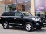 Toyota Land Cruiser 2016 года за 31 390 000 тг. в Астана – фото 3