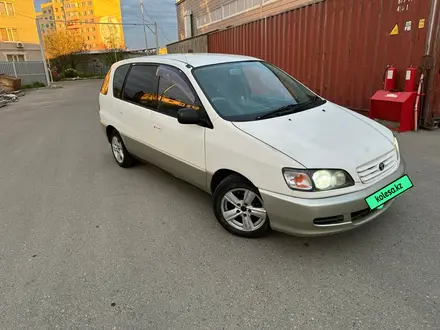 Toyota Ipsum 1997 года за 3 300 000 тг. в Талдыкорган – фото 3