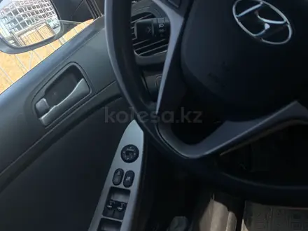 Hyundai Accent 2014 года за 5 000 000 тг. в Актау – фото 10