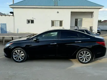 Hyundai Sonata 2011 года за 6 500 000 тг. в Атырау – фото 4