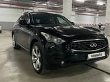 Infiniti FX35 2009 года за 10 500 000 тг. в Астана – фото 2