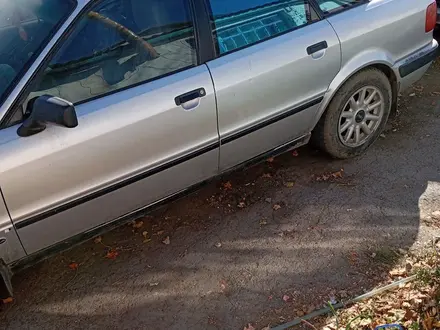 Audi 80 1992 года за 900 000 тг. в Камысты – фото 4