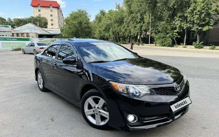 Toyota Camry 2013 годаүшін8 850 000 тг. в Алматы