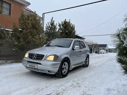 Mercedes-Benz ML 350 1998 года за 4 580 000 тг. в Алматы – фото 3