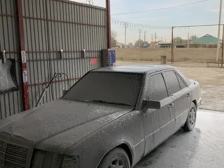 Mercedes-Benz E 230 1989 года за 500 000 тг. в Шымкент – фото 22