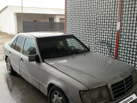 Mercedes-Benz E 230 1989 года за 500 000 тг. в Шымкент – фото 25