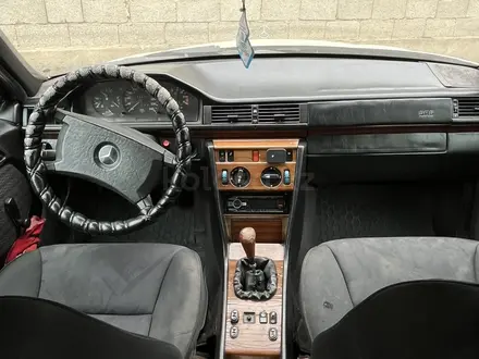 Mercedes-Benz E 230 1989 года за 500 000 тг. в Шымкент – фото 27