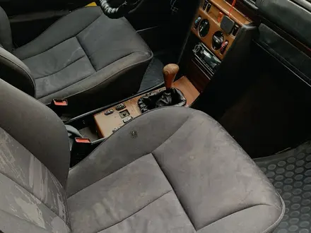 Mercedes-Benz E 230 1989 года за 500 000 тг. в Шымкент – фото 29