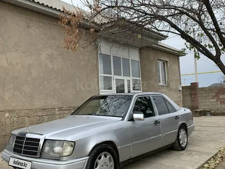 Mercedes-Benz E 230 1989 года за 500 000 тг. в Шымкент – фото 2