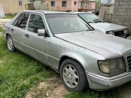 Mercedes-Benz E 230 1989 года за 500 000 тг. в Шымкент – фото 5