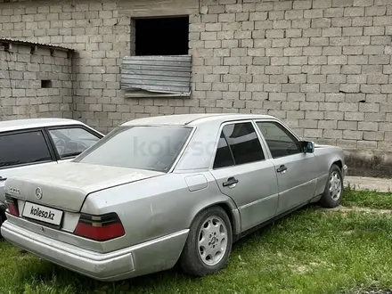 Mercedes-Benz E 230 1989 года за 500 000 тг. в Шымкент – фото 7