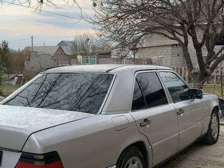 Mercedes-Benz E 230 1989 года за 500 000 тг. в Шымкент – фото 9