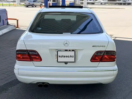 Mercedes-Benz E 55 AMG 2001 года за 10 000 000 тг. в Алматы – фото 11