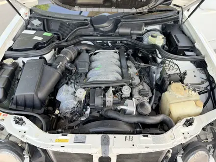 Mercedes-Benz E 55 AMG 2001 года за 10 000 000 тг. в Алматы – фото 28