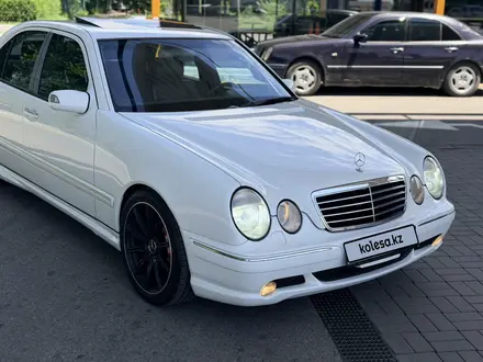 Mercedes-Benz E 55 AMG 2001 года за 10 000 000 тг. в Алматы – фото 6