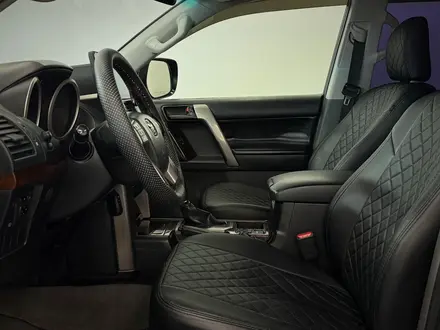 Toyota Land Cruiser Prado Comfort 2012 года за 13 700 000 тг. в Астана – фото 12