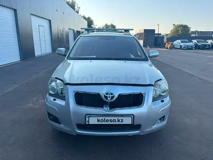 Toyota Avensis 2006 года за 2 408 000 тг. в Алматы – фото 2