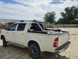 Toyota Hilux 2012 года за 9 000 000 тг. в Жанаозен – фото 2