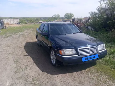 Mercedes-Benz C 180 1995 года за 2 000 000 тг. в Новоишимский