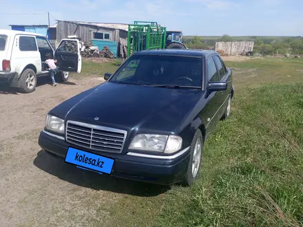 Mercedes-Benz C 180 1995 года за 2 000 000 тг. в Новоишимский – фото 3