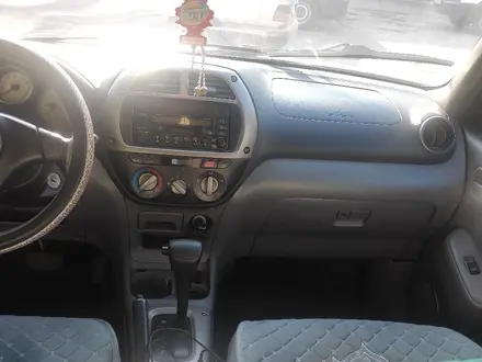 Toyota RAV4 2003 года за 5 000 000 тг. в Алматы – фото 12