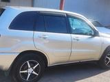 Toyota RAV4 2003 годаfor5 000 000 тг. в Алматы