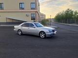 Mercedes-Benz E 280 1999 годаfor4 000 000 тг. в Туркестан – фото 2