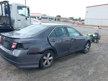 Toyota Camry 2011 года за 3 000 000 тг. в Атырау – фото 4