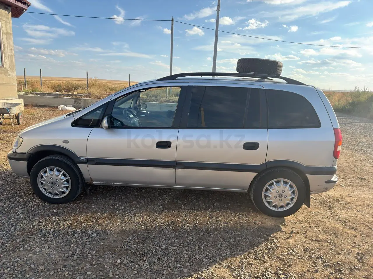 Opel Zafira, 2001