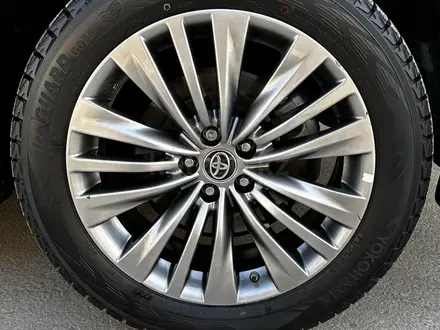 Toyota Highlander 2021 года за 28 500 000 тг. в Атырау – фото 11