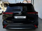 Toyota Highlander 2021 года за 28 500 000 тг. в Атырау – фото 5