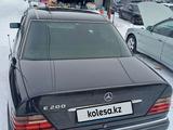Mercedes-Benz E 200 1994 годаүшін3 150 000 тг. в Алматы – фото 5
